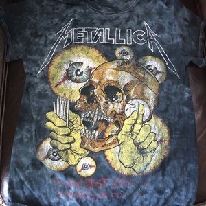 Metallica shirt